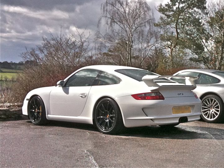 Porsche White Pistonheads
