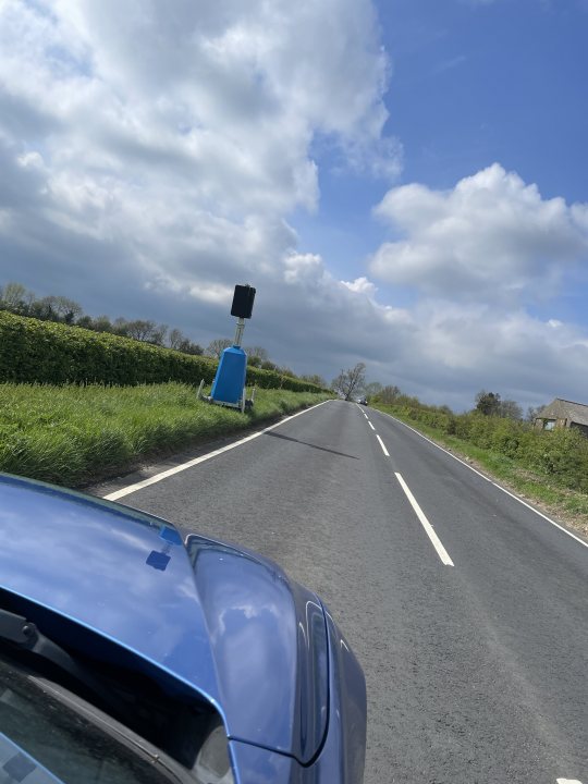 Whats this roadside thingy? - Page 1 - General Gassing - PistonHeads UK