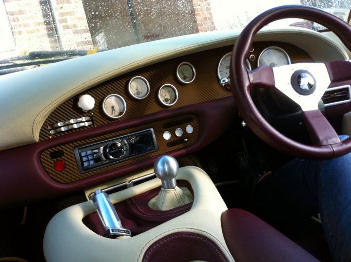 Which dashboard option (to match dark blue leather) - Page 2 - Chimaera - PistonHeads
