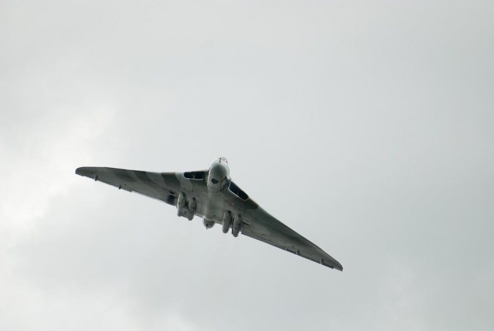 XH558.......... - Page 235 - Boats, Planes & Trains - PistonHeads