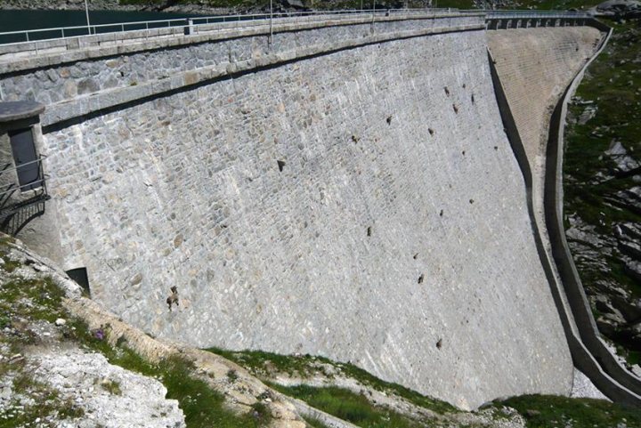 Italy Cingino Pistonheads Dam