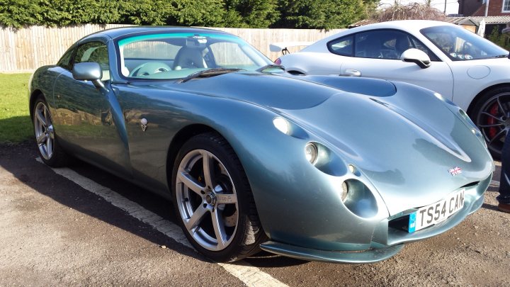Bucks Cars And Coffee@The Bell  - Page 1 - Herts, Beds, Bucks & Cambs - PistonHeads