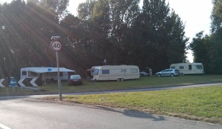 Caravans on a traffic roundabout - Page 1 - Tents, Caravans & Motorhomes - PistonHeads