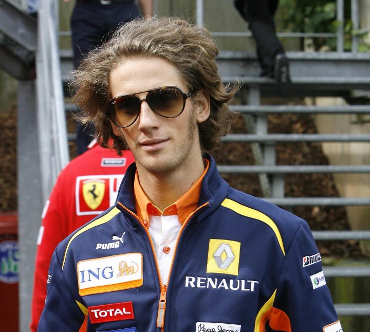 Is Vettel now cutting his own hair? - Page 2 - Formula 1 - PistonHeads