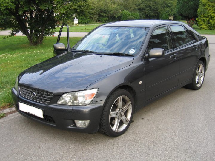 Lexus IS200 Sport 03 vintage- Any good? - Page 1 - General Gassing - PistonHeads