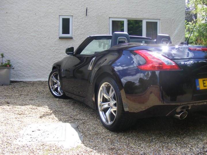 So few Nissan 370Z convertibles for sale - Page 1 - Jap Chat - PistonHeads