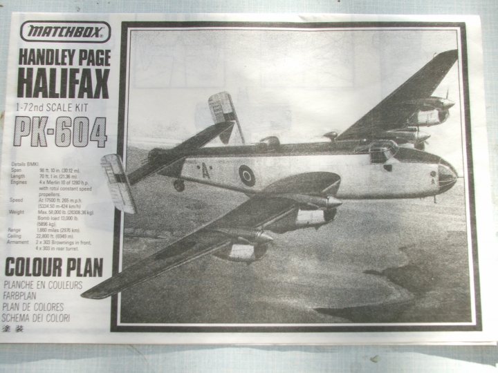 Handley Page Halifax - 1/72 Matchbox - Page 1 - Scale Models - PistonHeads