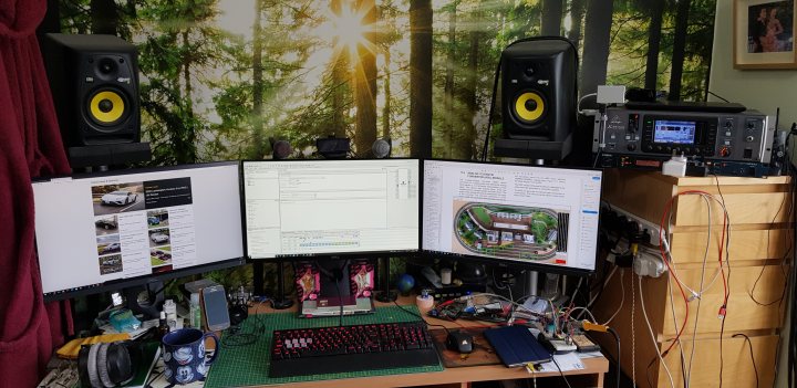 Share your HOME WORKING workstation environment - pics - Page 3 - Computers, Gadgets & Stuff - PistonHeads