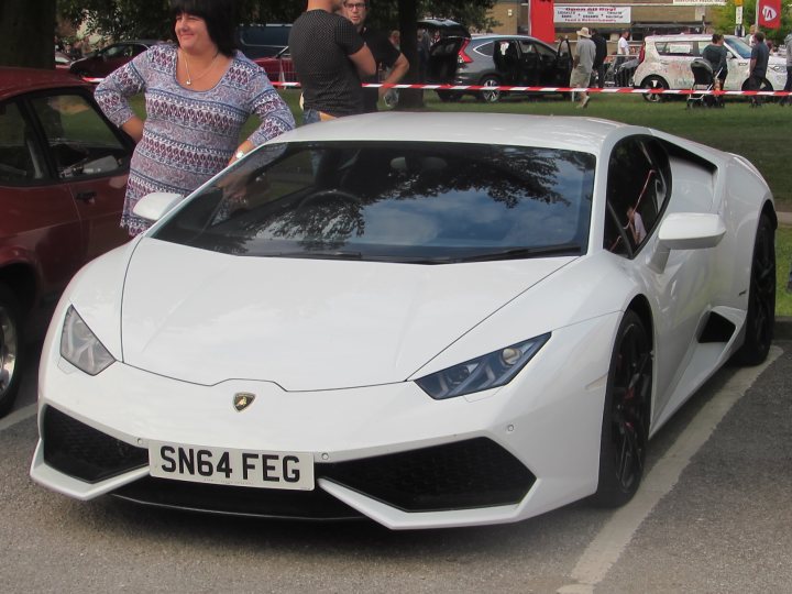 Supercars spotted, some rarities (vol 6) - Page 276 - General Gassing - PistonHeads