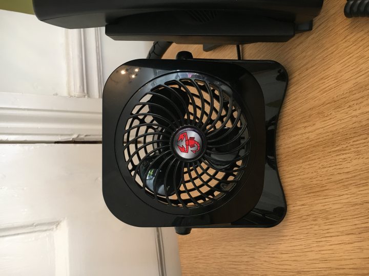 What S A Good Compact Silent Desk Fan For An Office Page 1