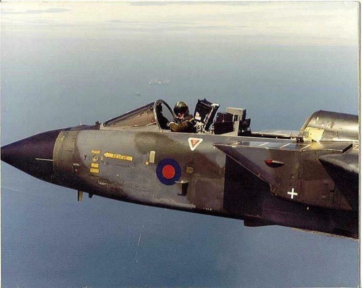 Post amazingly cool pictures of aircraft (Volume 2) - Page 275 - Boats, Planes & Trains - PistonHeads