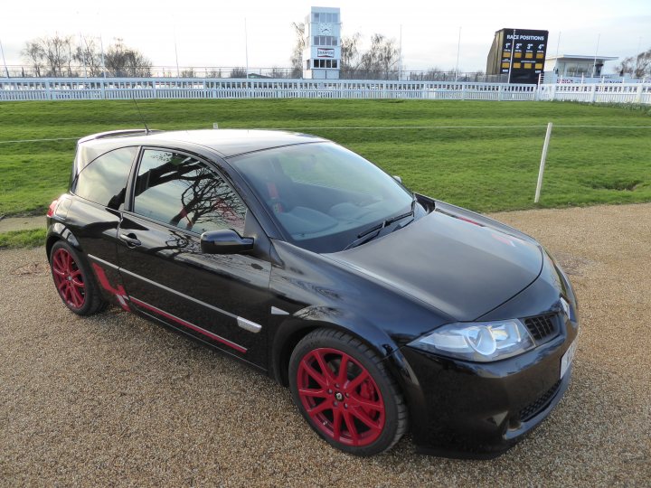 Renaultsport Megane R26.R - prices  - Page 11 - French Bred - PistonHeads