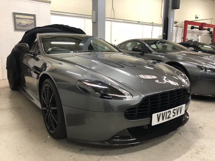 Fitting a 6 slat Grille to a V12 Vantage S - Page 1 - Aston Martin - PistonHeads