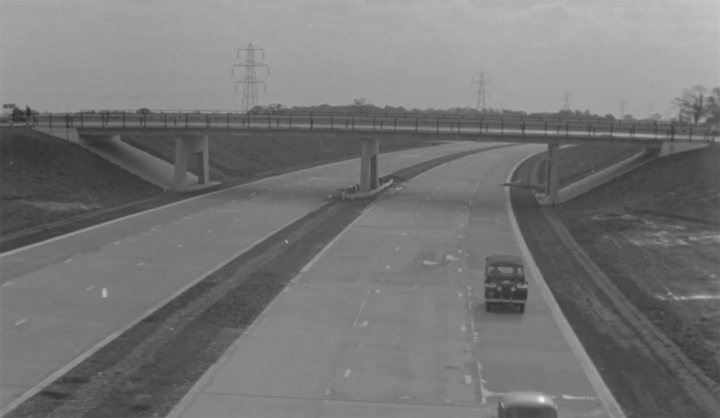Old motorway pictures... - Page 1 - Roads - PistonHeads UK