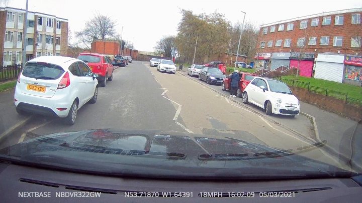 The BAD PARKING thread [vol4] - Page 359 - General Gassing - PistonHeads UK