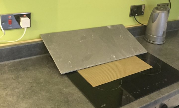 Fitting a worktop upstand to very uneven wall - Page 1 - Homes, Gardens and DIY - PistonHeads