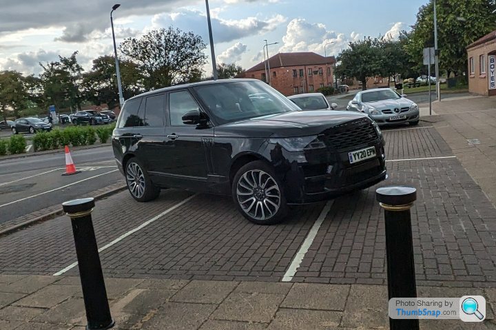 Parked on the forks of another machine : r/badparking