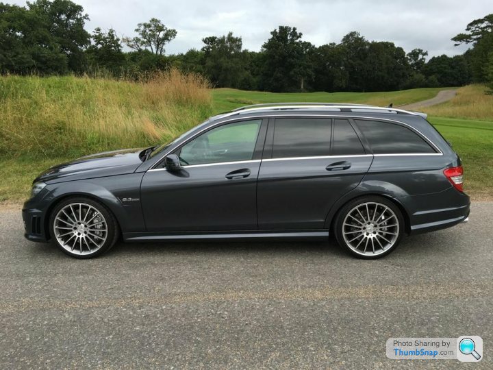 2009 MERCEDES-BENZ (W204) C63 AMG ESTATE for sale by auction in