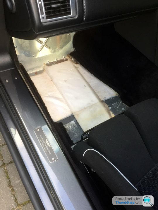 V8 Vantage Water Ingress Passenger, Car Floor Wet Behind Passenger Seat