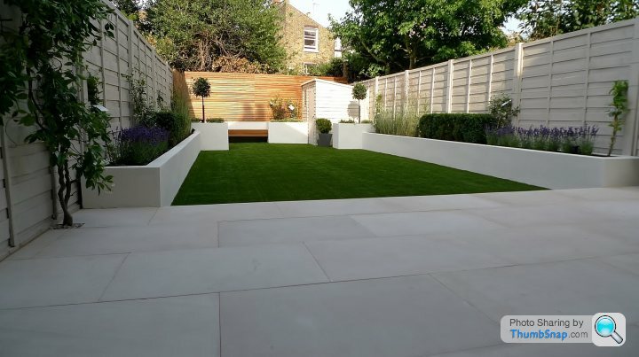 Rendered White Garden Wall Ideas How, How To Build A Breeze Block Garden Wall Uk