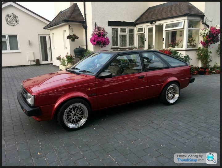 Nissan sunny b11 coupe