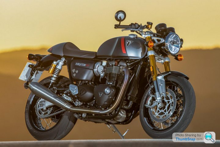 2020 thruxton outlet rs