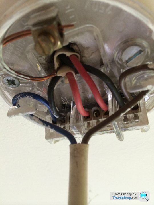 Ceiling Light Wiring Help Page 1, Fitting A Ceiling Rose Uk