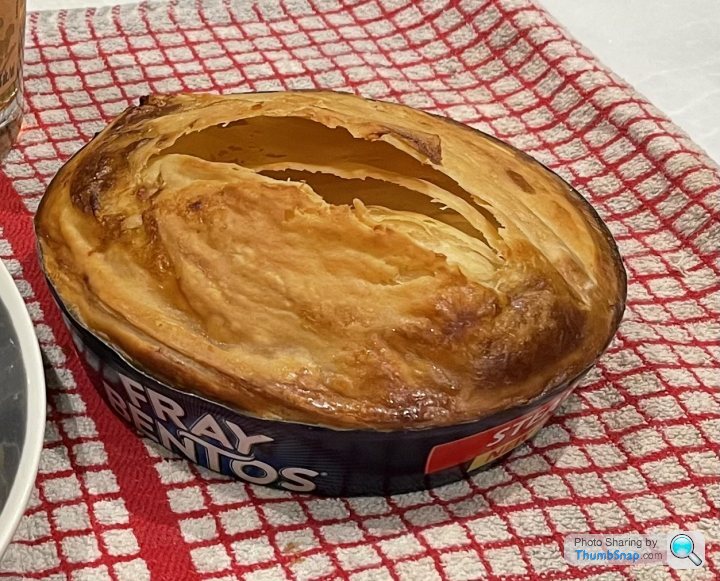 Don't Try This : Fray Bentos Steak And Kidney Pie - Good Food